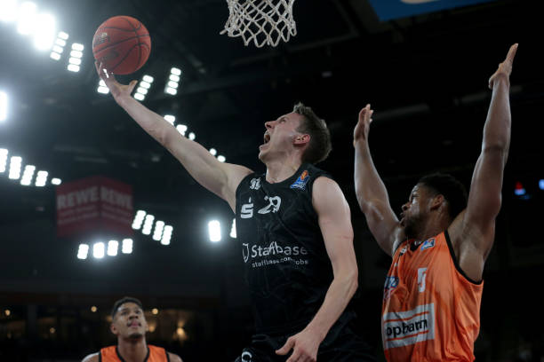 红牛作为以 红牛作为以